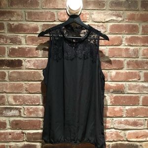 Women’s Sleeveless Lace Detail Blouse